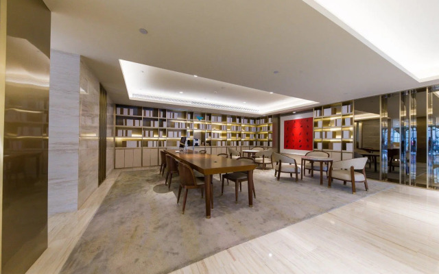 Ji Hotel Shanghai New International Expo Center