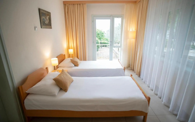 Aminess Vival Casa Velaris