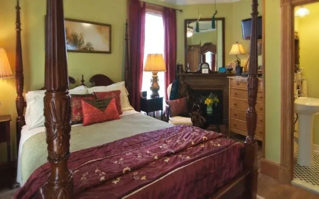 Shorecrest Bed and Breakfast