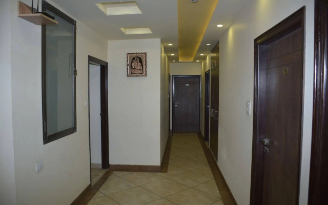 FabHotel Padmavati Palace Mansarovar