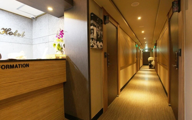 Yeongdeungpo Free Hotel