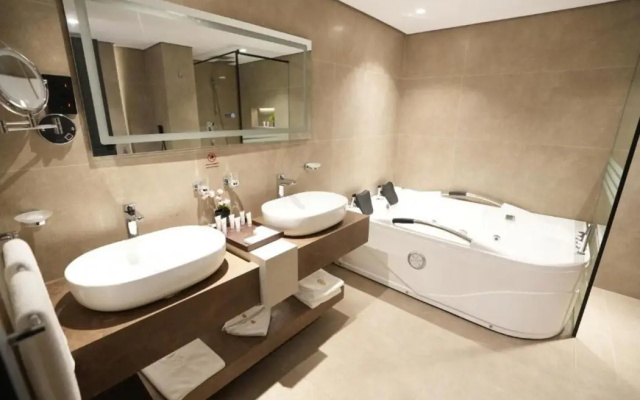 Ambassador Suites