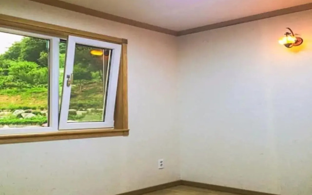 Jecheon Venezia Pension