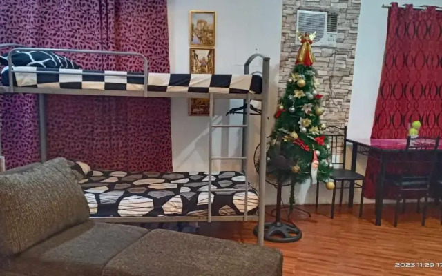 Six21 FAMILY UNIT with WIFI FREE!
