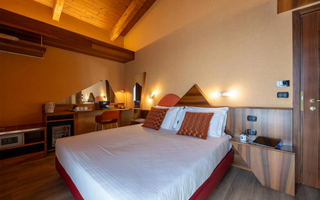 La Villa, Sure Hotel Collection by Best Western