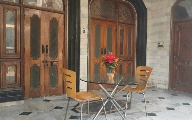 Naari Home Stay