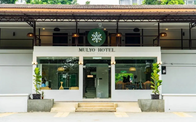 Mulyo Hotel