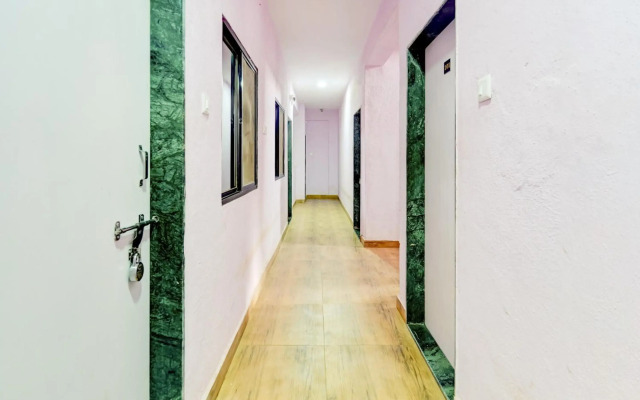 Flagship 75536 Hotel Sai Residenci