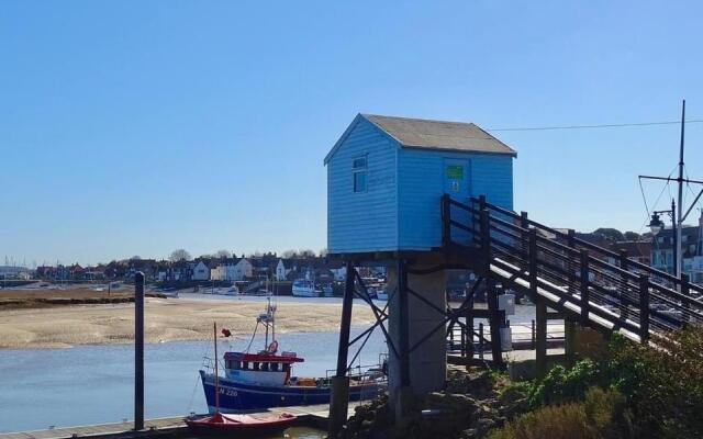 Gone To The Beach Flat 1