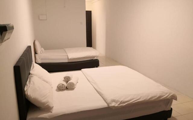 G Star Motel