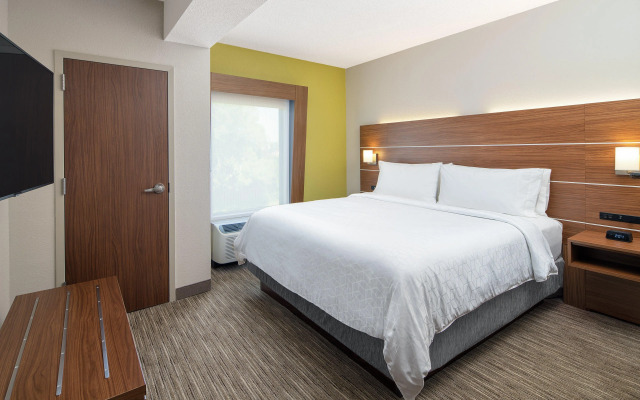Holiday Inn Express Statesboro by IHG