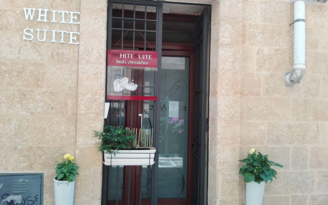 White Suite B&B
