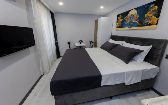Aya Langa Hotel