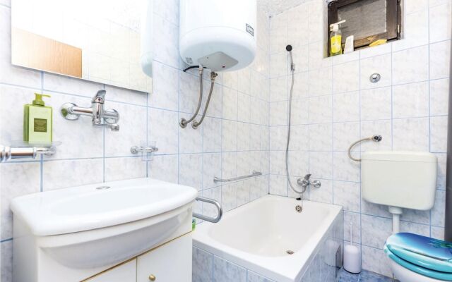 Beautiful Home in Dramalj With Wifi and 2 Bedrooms