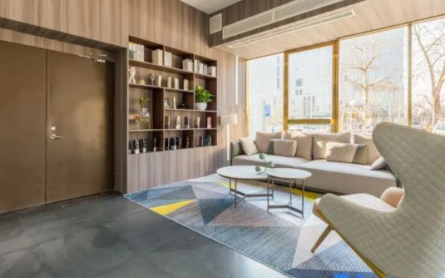 Sagamata Hotel (Beijing West Railway Station Liuliqiao Subway Station)
