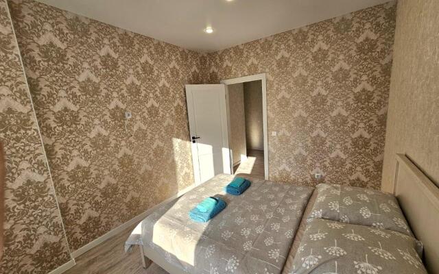 Fan House (Фан Хаус) на улице Заслонова