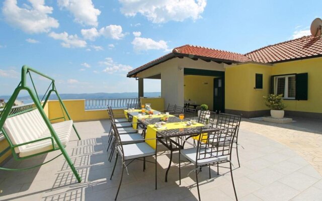 Villa Maruncela with sea and island views, 5 bedrooms, private pool, gym