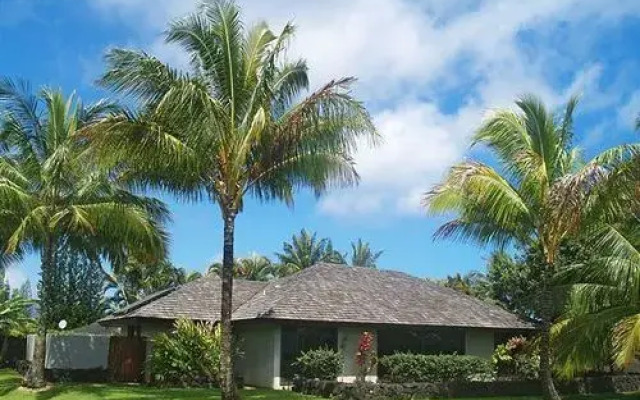 Hale Emmalani by RedAwning