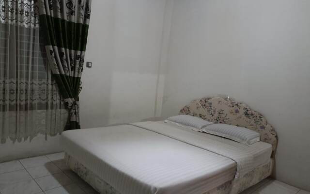 OYO 93706 Penginapan Syariah Hj. Kenan