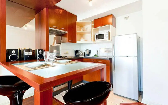 Plaza Suites Apartments