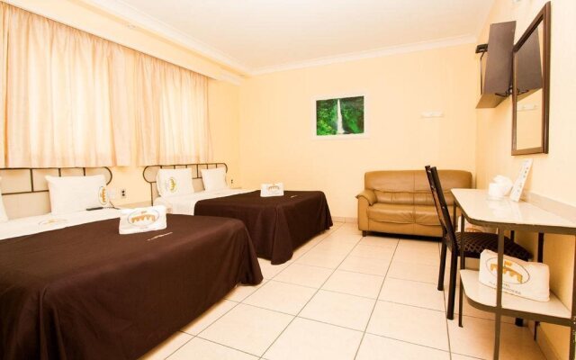 Hotel Plaza Bandera