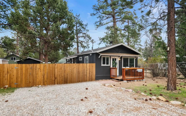 The Maple Lane Hideaway