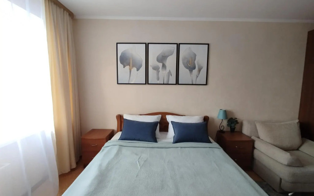 Apartments on Lenin Boulevard 14a