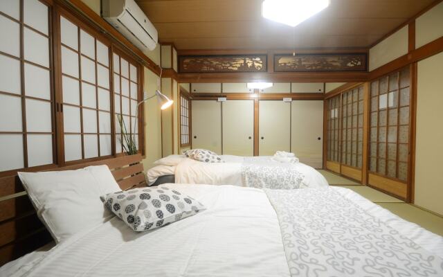 Samurai Apartment