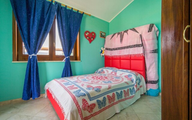 Beautiful Home in Menfi With Wifi and 3 Bedrooms