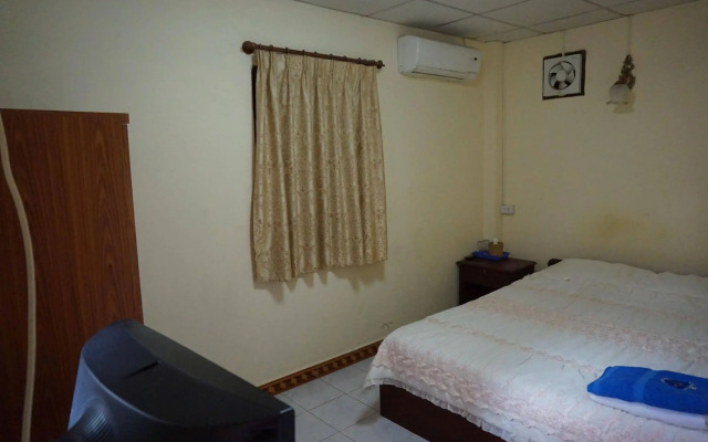 Heuan Lao Guesthouse