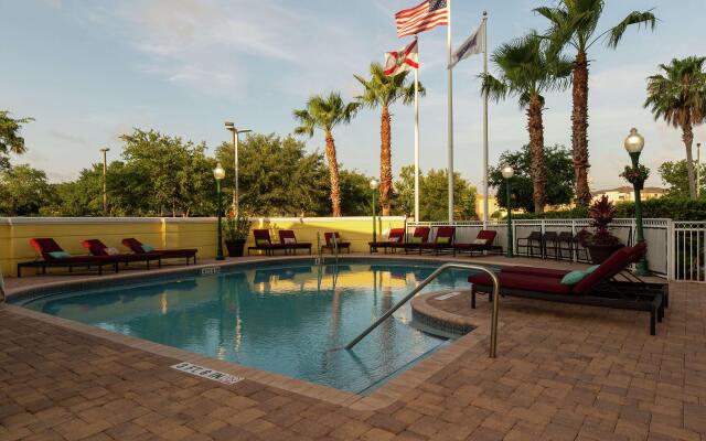 Hampton Inn & Suites Jacksonville Deerwood Park