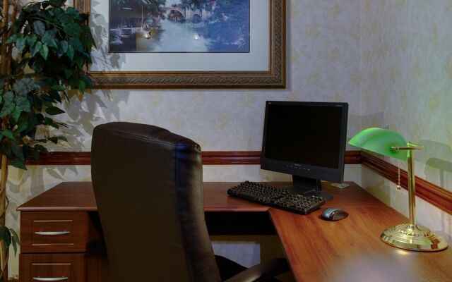 Country Inn and Suites Brockton