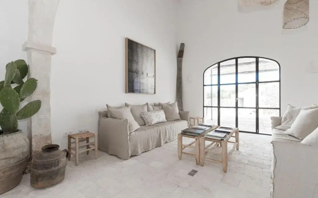 Torre Vella – Fontenille Collection
