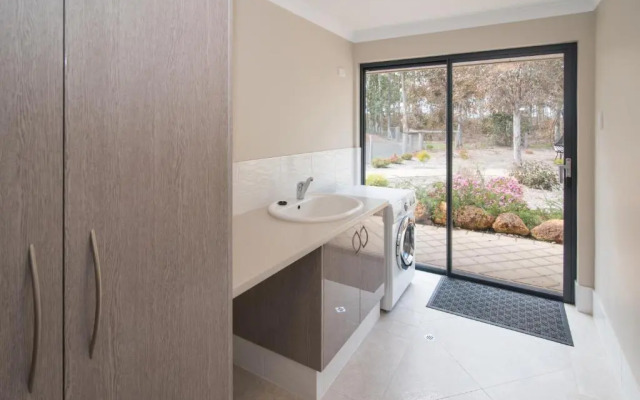 Redgate Forest Retreat