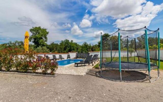Holiday Home In Banjole