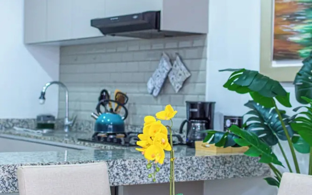 Comfortable and Modern Apartment With a Pool