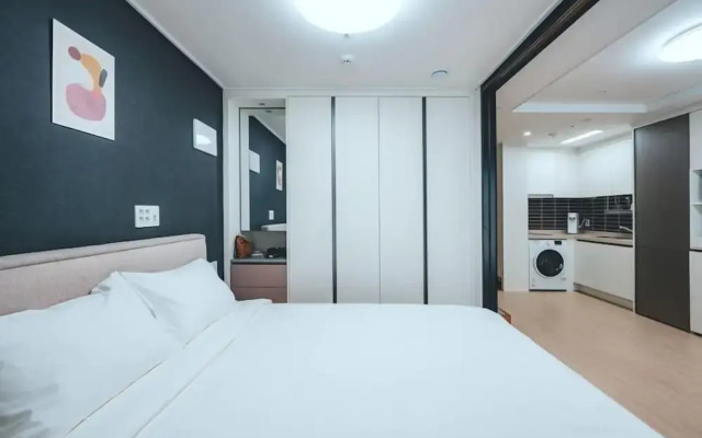 H avenue sasang station Residence hotel