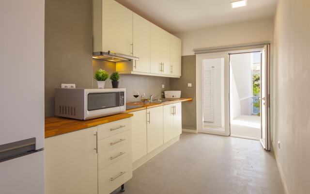 A30 - Tamar Ground- Floor Flat by DreamAlgarve