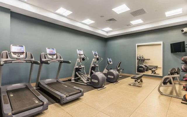 Embassy Suites by Hilton Newark Airport