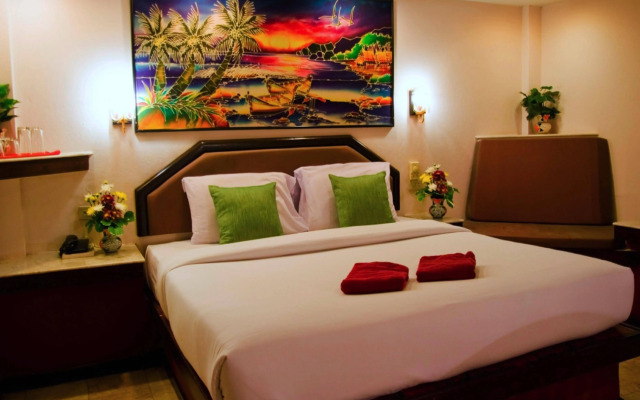 Paradise Inn