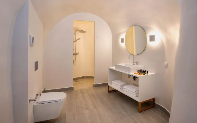 Palm Island Suites