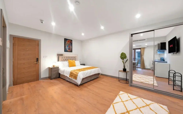 East London Studio Apartment - Ilford