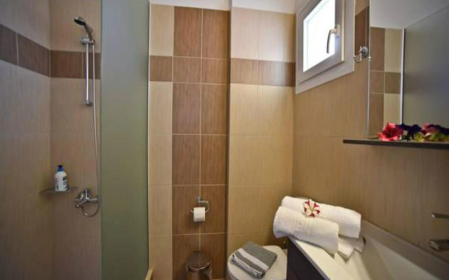 Palapart Gikas Suites And Studios
