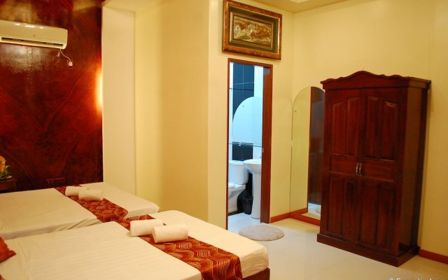 Aquari Travelers Suites