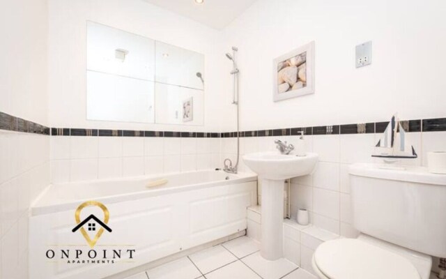 ✰ONPOINT 2 bedroom Apartment - River Kennet✰