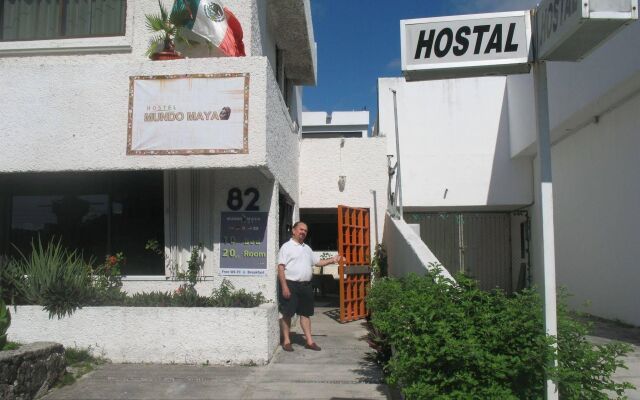 Hostel Mundo Maya