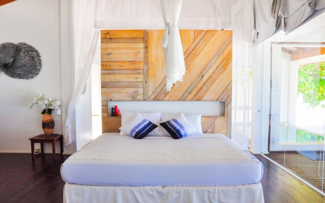 Maiton Beachfront Villa