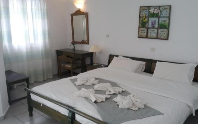 Astra Hotel Apartments