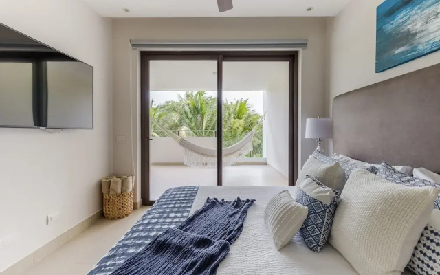 Jade E 304 2 Bedroom Condo by RedAwning