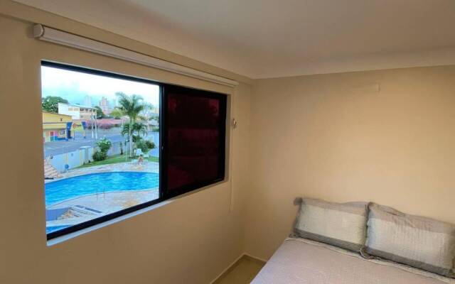 Condominio com Piscina na Praia de Ponta Negra